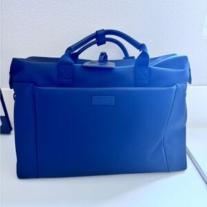 Monos duffel bag